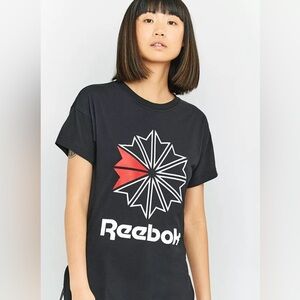 BNWT. Reebok Classic Logo T-Shirt